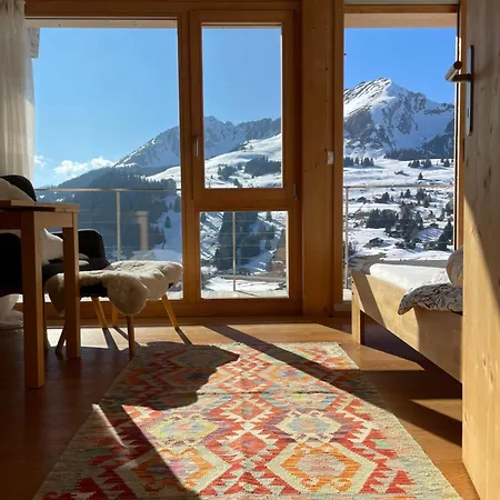 Casa de Férias Alpine Dream With Close To Geneva Les Mosses