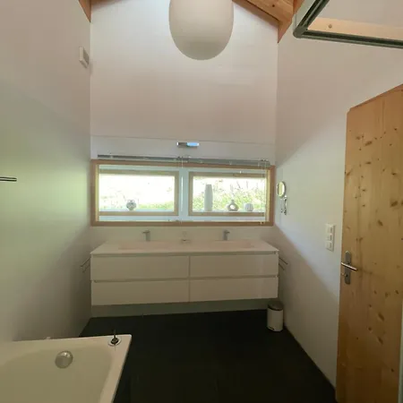 Alpine Dream With Close To Geneva 莱莫斯